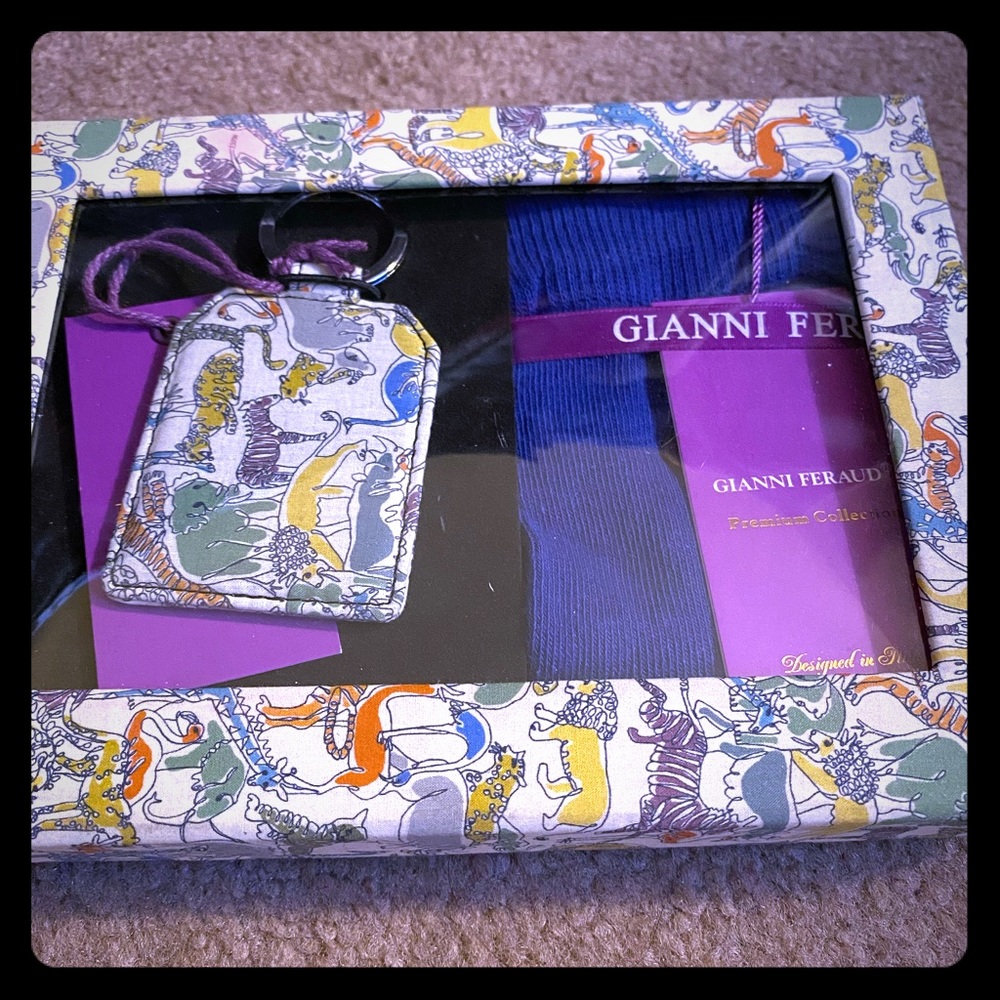 Gianni Feraud liberty key fob and sock gift set